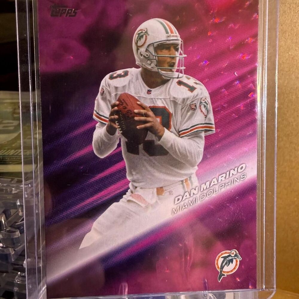 Unbranded Pink and White Trading-cards